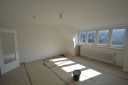 Erstbezug nach Modernisierung! Helle 2,5-Zimmer Wohnung im Dachgeschoss - Hamburg